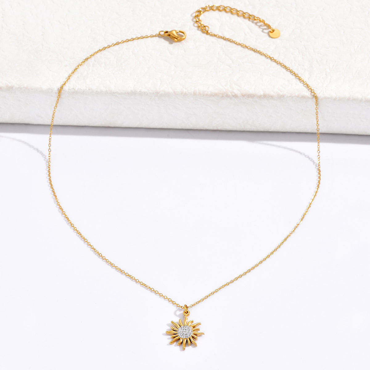 Women's Sunflower Necklace in Gold